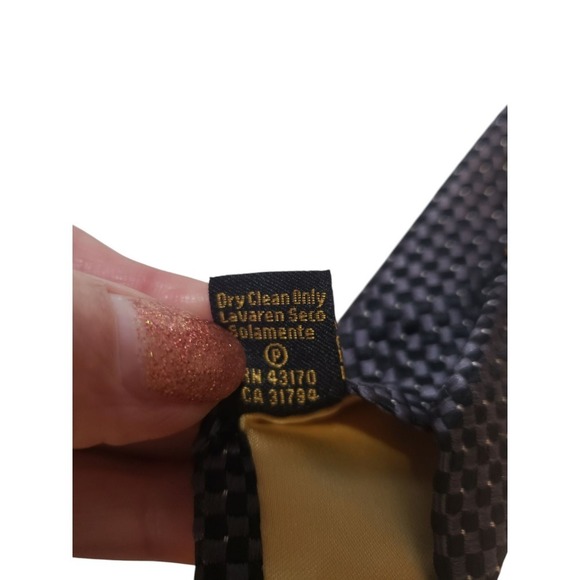 Donald J Trump Signature Collection Mens Tie Designer Luxury Black Silver Power - Picture 9 of 12